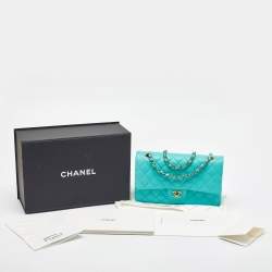 Pre Owned Chanel Green Caviar Quilted Leather Medium Classic Double Flap Bag