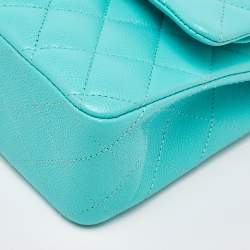 Pre Owned Chanel Green Caviar Quilted Leather Medium Classic Double Flap Bag