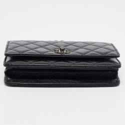 Pre Owned Chanel Black Quilted Leather Top Handle Wallet on Chain