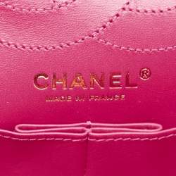 Pre Owned Chanel Fuchsia Quilted Aged Leather Reissue 2.55 Classic 225 Flap Bag