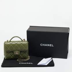 Pre Owned Chanel Green Quilted Leather Mini Flap Top Handle Bag