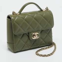 Pre Owned Chanel Green Quilted Leather Mini Flap Top Handle Bag