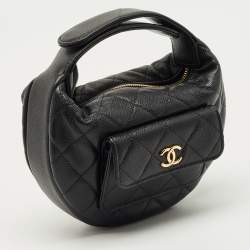 مملوكة مسبقًا Chanel Black Quilted Caviar Leather Mini Round Hobo