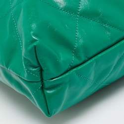 Pre Owned Chanel Green Quilted Leather Medium 22 Chain Bag