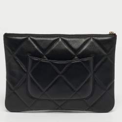 Pre Owned Chanel 19 Medium Black Quilted Leather O Case Clutch