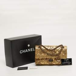 مملوكة مسبقًا Chanel 2.55 Reissue 225 Gold Brocade Lace Painted Quilted Leather Flap Bag