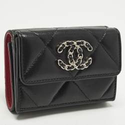 Pre Owned محفظة شانيل 19 جلد مبطن أسود ثلاثية الطي