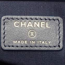 Pre Owned حقيبة شانيل Boy جلد مبطن كافيار أزرق حجم متوسط