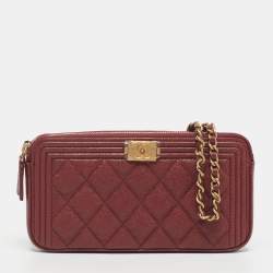 مملوكة مسبقًا Chanel Boy Burgundy Quilted Caviar Leather Chain Clutch