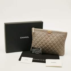 Pre Owned حقيبة صغيرة شانيل بوي متوسطة جلد مبطن كحلي