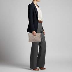 Pre Owned حقيبة صغيرة شانيل بوي متوسطة جلد مبطن كحلي