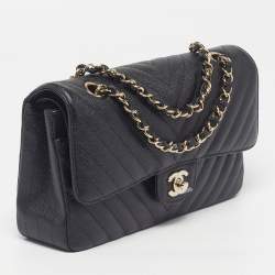 Pre Owned Chanel Classic Double Flap Medium Black Chevron Caviar Leather Shoulder Bag