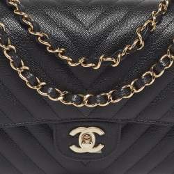 Pre Owned Chanel Classic Double Flap Medium Black Chevron Caviar Leather Shoulder Bag