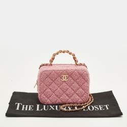 مملوكة مسبقًا حقيبة شانيل CC فيليجري فايتي جلد أسود/ أزرق كحلي صغيرة مبطنة