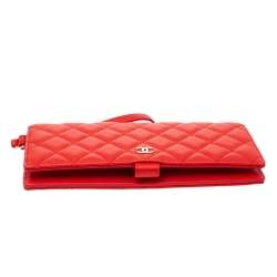 مملوكة مسبقًا Chanel Orange Quilted Caviar Leather Zip Around Wallet Organizer