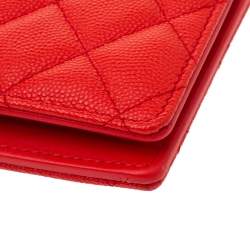 مملوكة مسبقًا Chanel Orange Quilted Caviar Leather Zip Around Wallet Organizer