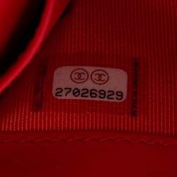 مملوكة مسبقًا Chanel Orange Quilted Caviar Leather Zip Around Wallet Organizer