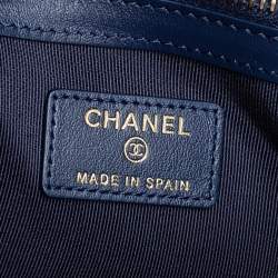 Pre Owned Chanel Blue Quilted Caviar Leather Boy Large O-Case Zip Pouch