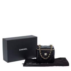 Pre Owned Chanel Black Quilted Leather Small Vanity with Chain