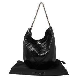 Pre Owned Chanel Black Crumpled Patent Leather Droplet Bag