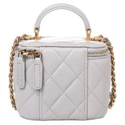Pre Owned Chanel Grey Quilted Leather Vanity Case Top Handle Bag