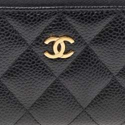 مملوكة مسبقًا Chanel Black Quilted Caviar Leather CC Logo Coin Zip Around Wallet