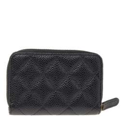 مملوكة مسبقًا Chanel Black Quilted Caviar Leather CC Logo Coin Zip Around Wallet