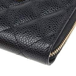 مملوكة مسبقًا Chanel Black Quilted Caviar Leather CC Logo Coin Zip Around Wallet
