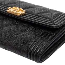 Pre Owned Chanel Black Quilted Caviar Leather Boy Wallet