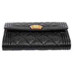 Pre Owned Chanel Black Quilted Caviar Leather Boy Wallet