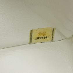 Pre Owned Chanel White Quilted Caviar Leather Jumbo Classic Single Flap Bag