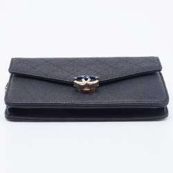 مملوكة مسبقًا محفظة شانيل جلد مبطن أسود بسلسلة
