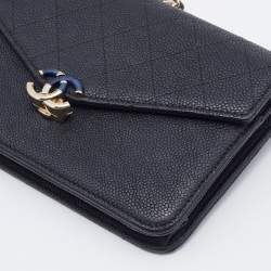 مملوكة مسبقًا محفظة شانيل جلد مبطن أسود بسلسلة