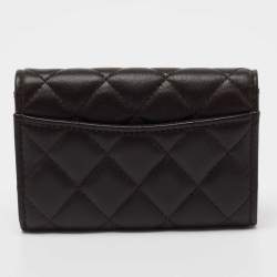 مملوكة مسبقًا Chanel Dark Brown Quilted Leather CC Classic Flap Card Case