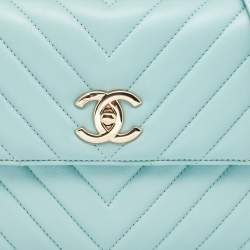 Pre Owned Chanel Green Chevron Leather Small Trendy CC Flap Top Handle Bag