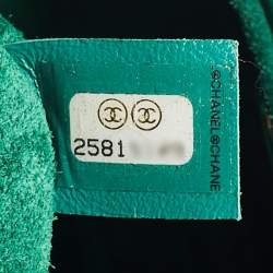 Pre Owned Chanel Green Crumpled Patent Leather Droplet Bag