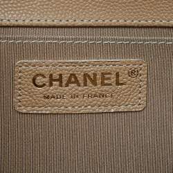 Pre Owned Chanel Beige Quilted Caviar Leather Medium Boy Flap Bag