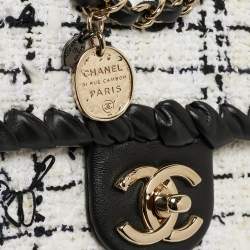 Pre Owned Chanel Black/White Tweed and Leather Mini My Own Frame Flap Bag 