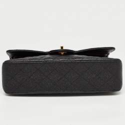 مملوكة مسبقًا Chanel Black Quilted Caviar Leather Medium Classic Double Flap Bag