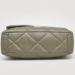 Pre Owned Chanel Fatigue Green Quilted Leather Maxi 19 Shoulder Bag