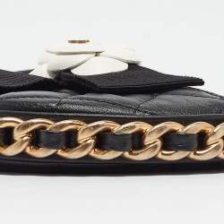 Pre Owned Chanel Black Quilted Leather Mini Round Camellia Clutch