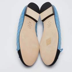 Pre Owned Chanel Blue/Black Quilted Leather and Canvas CC Cap Toe Bow Ballet Flats Size 39