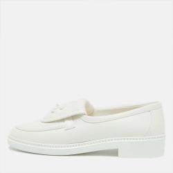 Pre Owned Chanel White Quilted Leather CC Turnlock Loafers Size 37.5