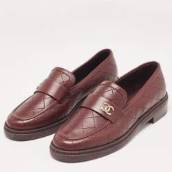 Pre Owned Chanel Burgundy Leather CC Loafers Size 36.5