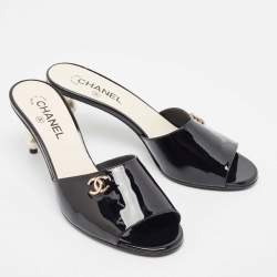 Chanel Black Patent Leather CC Slide Sandals Size 42