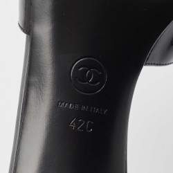Chanel Black Patent Leather CC Slide Sandals Size 42
