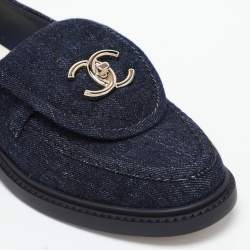 Chanel Navy Blue Denim CC Turnlock Loafers Size 36