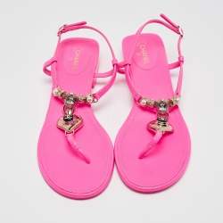 Chanel Pink Leather Embellished CC Thong Sandals Size 40