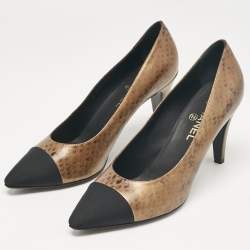 Pre Owned Chanel Brown/Black Snake Print Leather and Canvas Cap Toe Pumps Size 41.5