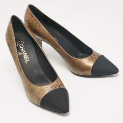 Pre Owned Chanel Brown/Black Snake Print Leather and Canvas Cap Toe Pumps Size 41.5